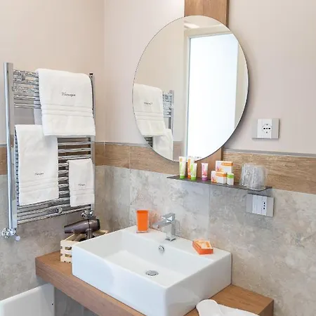 ***Pompei Luxury Suite Incantevole2 Alojamento de Acomodação e Pequeno-almoço Pompeia